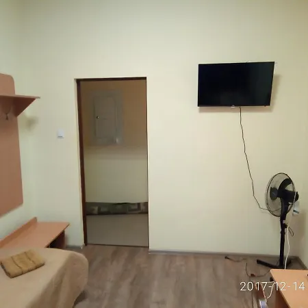 As 1 אוזהורוד